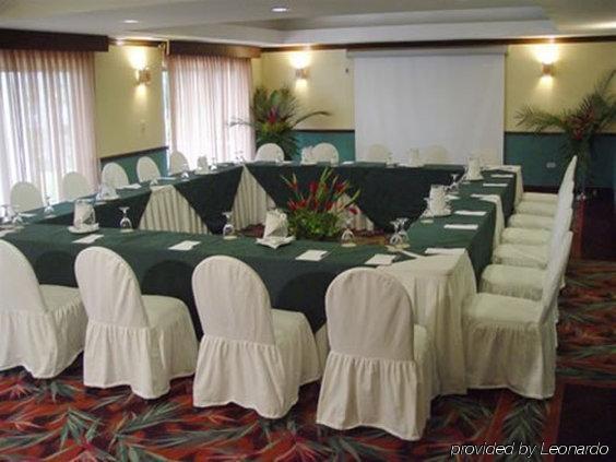 Hotel Soleil Pacifico Chulamar 設備 写真