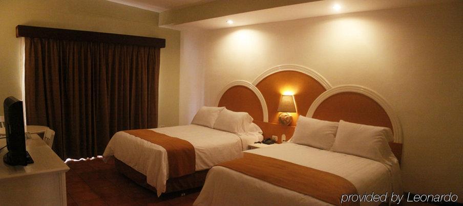 Hotel Soleil Pacifico Chulamar エクステリア 写真