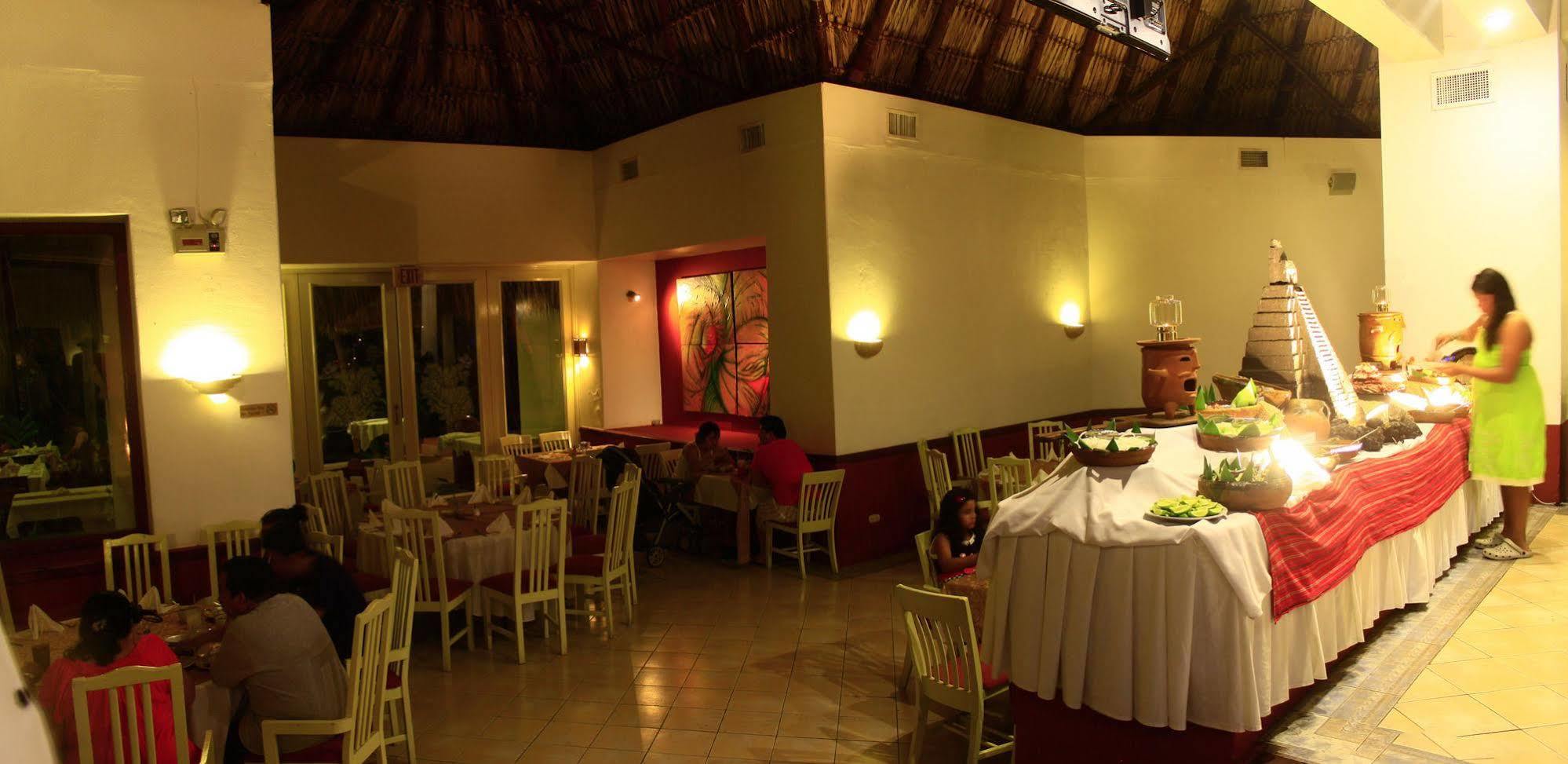 Hotel Soleil Pacifico Chulamar エクステリア 写真